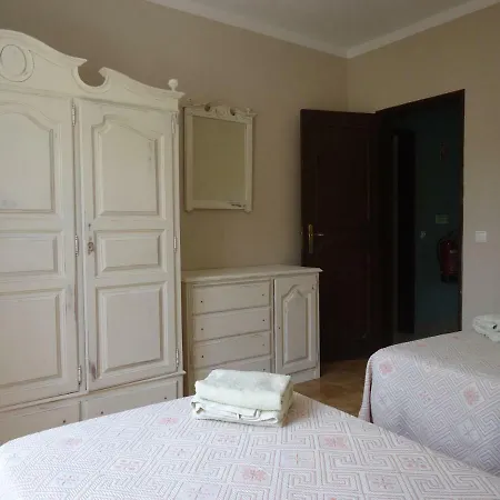 Casa Praia Mar, - Beachfront At The Meia Praia Apartment